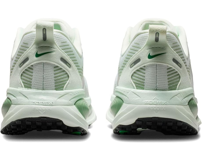Беговые кроссовки Nike Vomero 18 с двойной амортизацией ZoomX и ReactX
