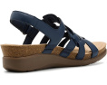 Сандалии Calenne Gracie Clarks на ремешках с клином и стелькой Ultimate Comfort