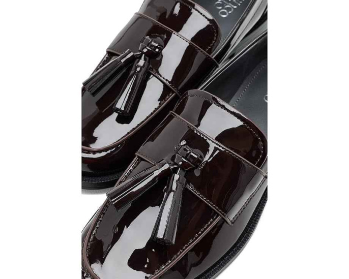 Лоферы Franco Sarto Lucia с кисточками