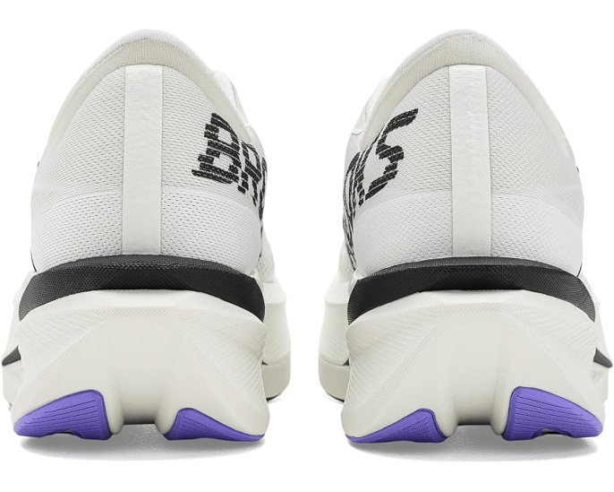 Кроссовки Hyperion Max 4 от Brooks серые