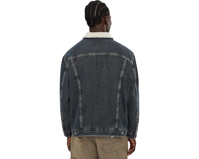Куртка Levi's Relaxed Fit Sherpa Trucker из хлопка с начесом