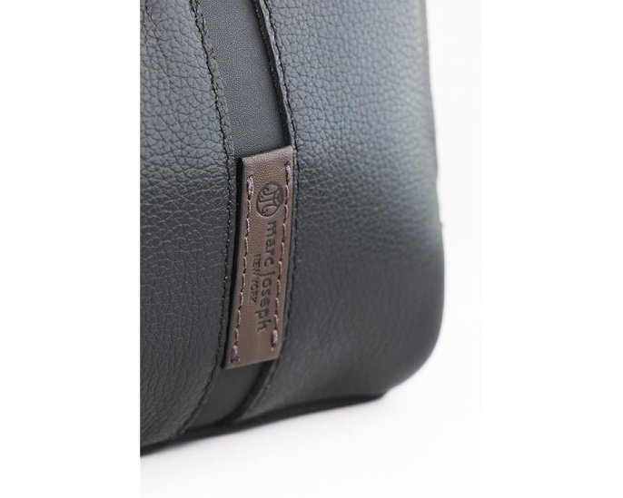 Косметичка большая Marc Joseph New York из кожи