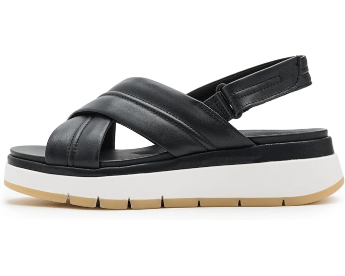 Сандалии Clarks Tuscan Cross с ремешками и гибкой подошвой ЭВА