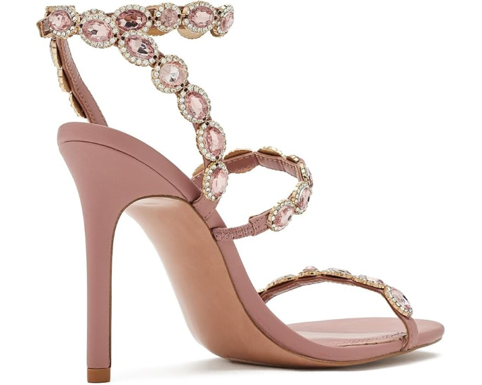 Босоножки Tamala Steve Madden на высоком каблуке с камнями