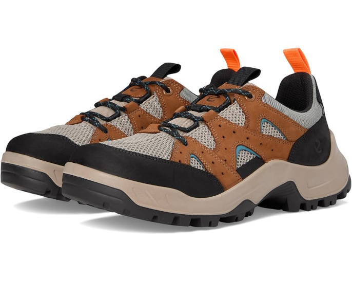 Туристические ботинки Offroad Pathfinder с технологией FLUIDFORM ECCO