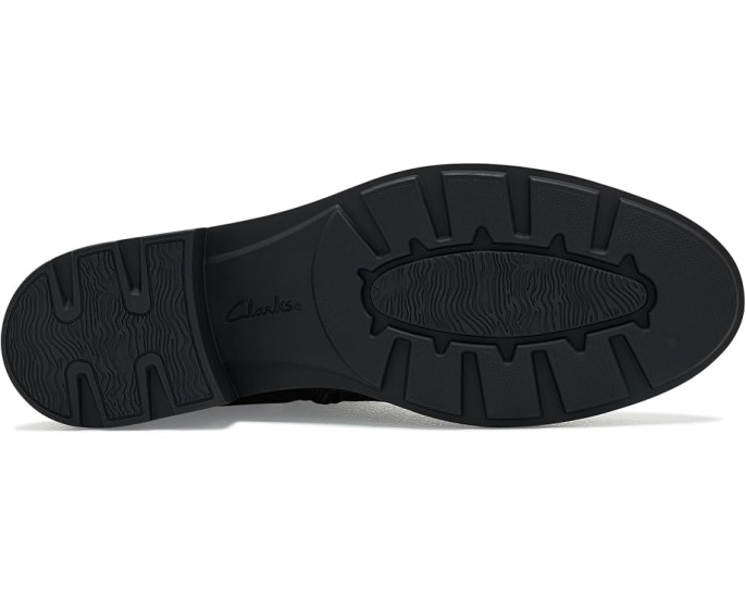 Ботинки Clarks Adalynn West на устойчивом каблуке