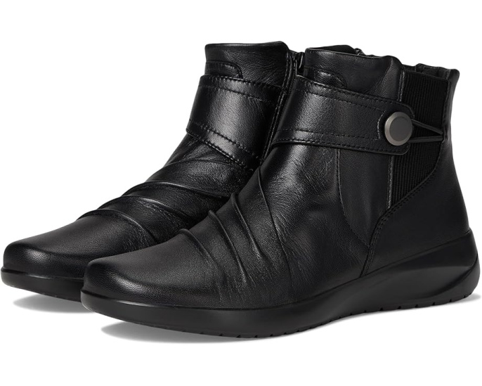 Ботинки Clarks Kaetlyn Sara для офиса с удобной стелькой