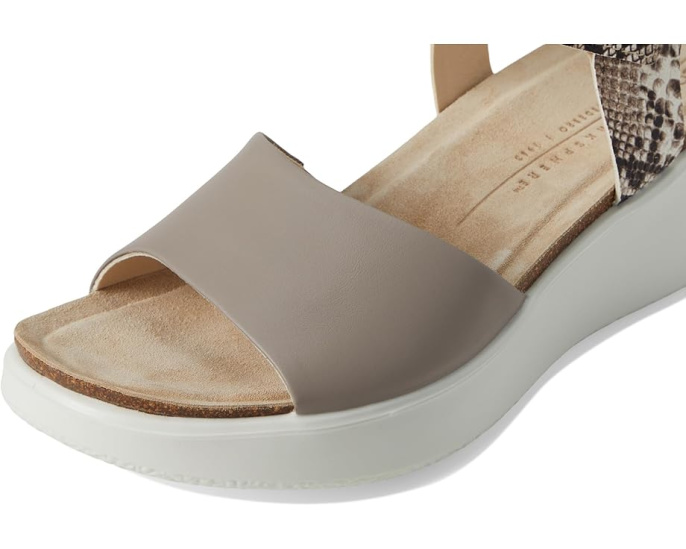 Босоножки ECCO Flowt Wedge Cork на пробковом каблуке с регулируемой лямкой