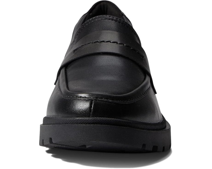 Лоферы Clarks Calla Ease с круглым носком и стелькой Ultimate Comfort