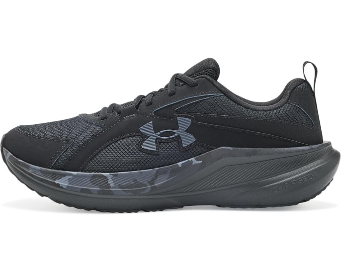 Кроссовки Assert 11 Camo от Under Armour с камуфляжем