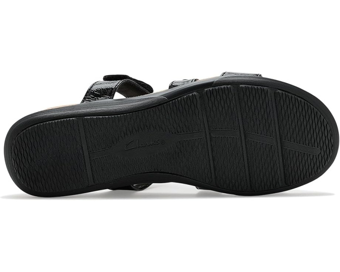 Сандалии Clarks Kitly Pearl с ремешками на липучке и текстильной подкладкой