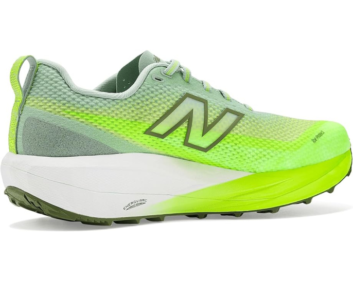 Кроссовки New Balance Fuelcell Supercomp Trail V2 на карбоновой пластине