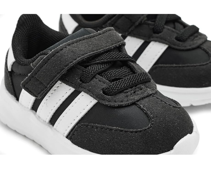 Детские кроссовки adidas Disney Run 70s 2.0 на липучках с эластичными шнурками
