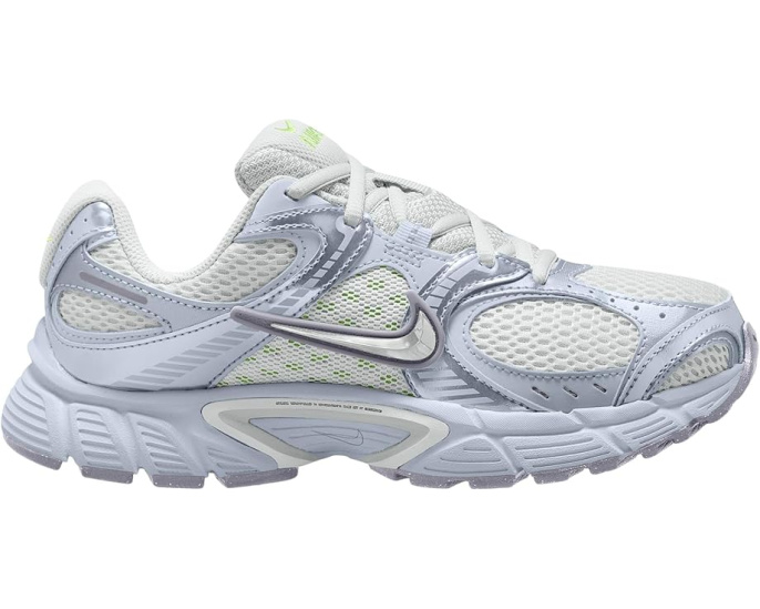 Кроссовки Nike V5 RNR с объемной пеной и ретро дизайном в стиле Y2K