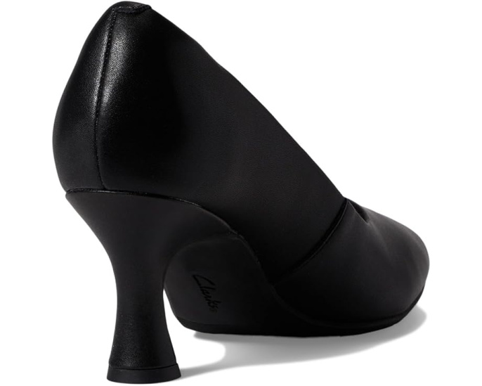 Лодочки Clarks Kataleyna Gem с острым носком и низким каблуком