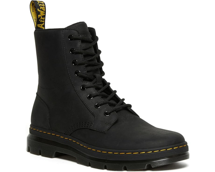 Ботинки Dr. Martens Combs Leather с прочной конструкцией и классической шнуровкой