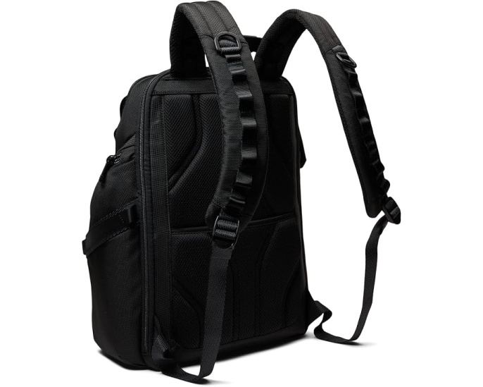 Рюкзак Tumi Search с отделением для ноутбука и прочным корпусом
