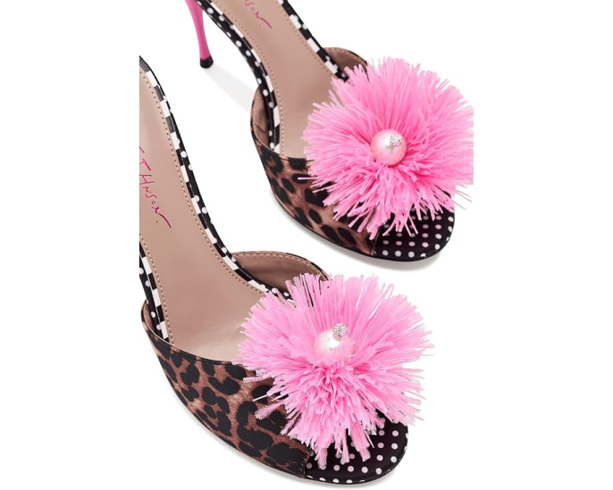 Blue by Betsey Johnson Туфли Avery с каблуком и помпонами