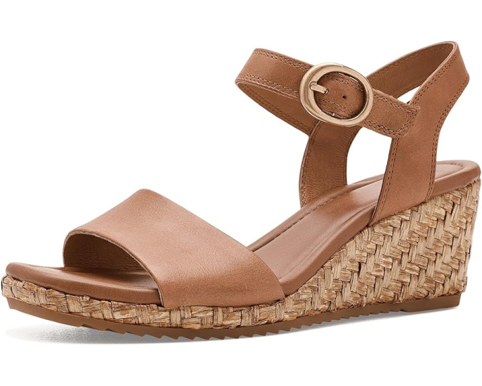 Босоножки Sofft Inez Leather на танкетке