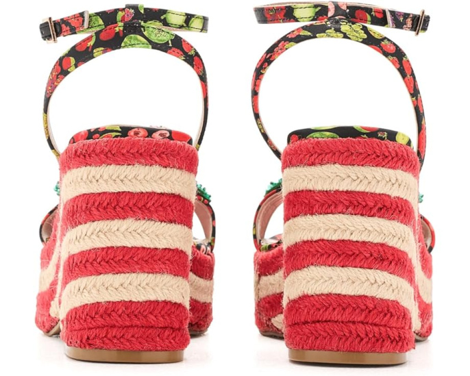 Сандалии Blue by Betsey Johnson Bobbie с принтом клубники и блочным каблуком