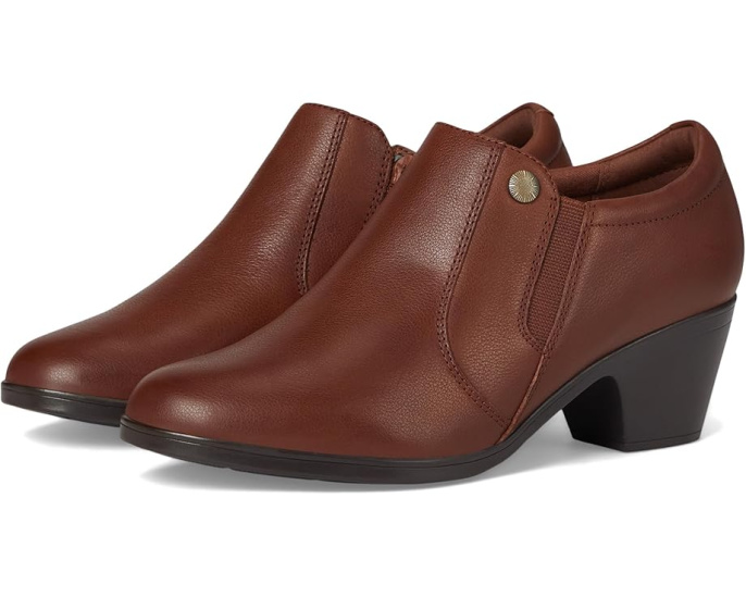 Туфли Clarks Emily 2 Reyna с простым носком и эластичными вставками
