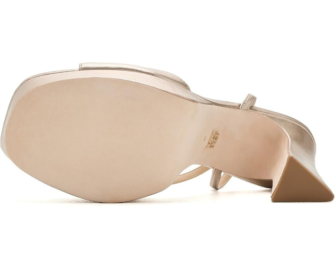 Босоножки Romina II от Badgley Mischka на платформе и шпильке