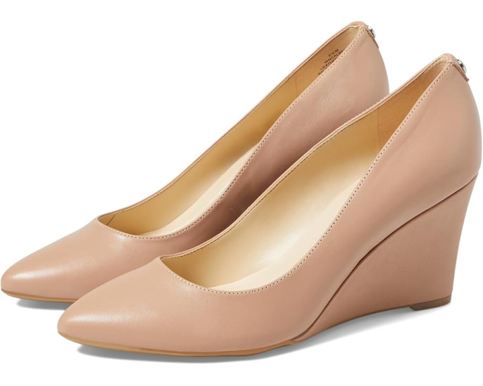 Туфли-лодочки Nine West Cal9X9 с острым носком и танкеткой