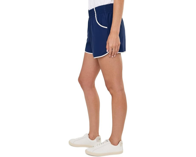 Шорты Backcourt UPF 50+ Low Tide Navy от Lilly Pulitzer
