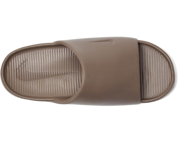 Сланцы Nike Calm с мягкой пеной и текстурированной стелькой