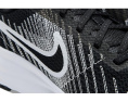 Кроссовки Nike Defy на пенной подошве с гибкими канавками