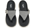 Сандалии SKECHERS GO Walk Arch Fit 2.0 Resort Day с блестками и клиньем