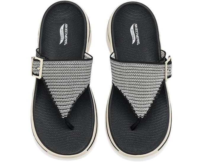 Сандалии SKECHERS GO Walk Arch Fit 2.0 Resort Day с блестками и клиньем