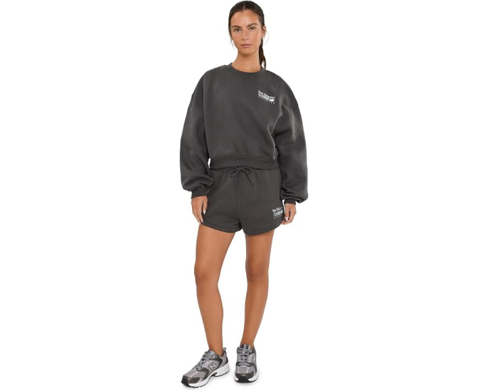 Флисовая кофта Trackside Fleece Crew New Balance черный оверсайз