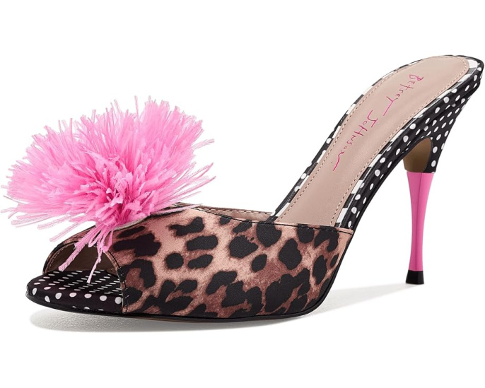 Blue by Betsey Johnson Туфли Avery с каблуком и помпонами