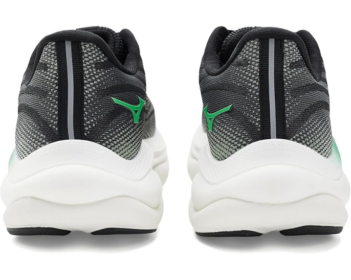 Mizuno Wave Sky 9 с технологией Foam Wave и Smooth Stretch Woven