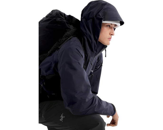 Куртка Arc'teryx Beta AR Jacket с мембраной GORE-TEX PRO и вентиляцией