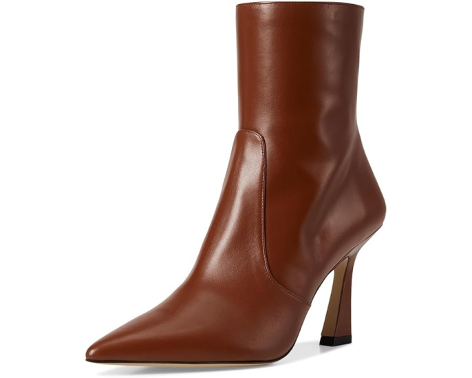 Ботинки Vinnie Zip Bootie 85 от Stuart Weitzman на каблуке