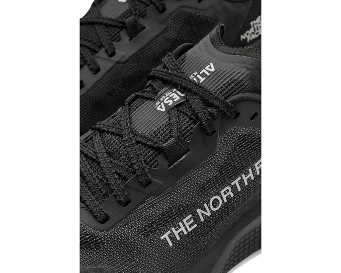The North Face Altamesa 300 V2 легкие трейловые кроссовки с подошвой SURFACE CTRL