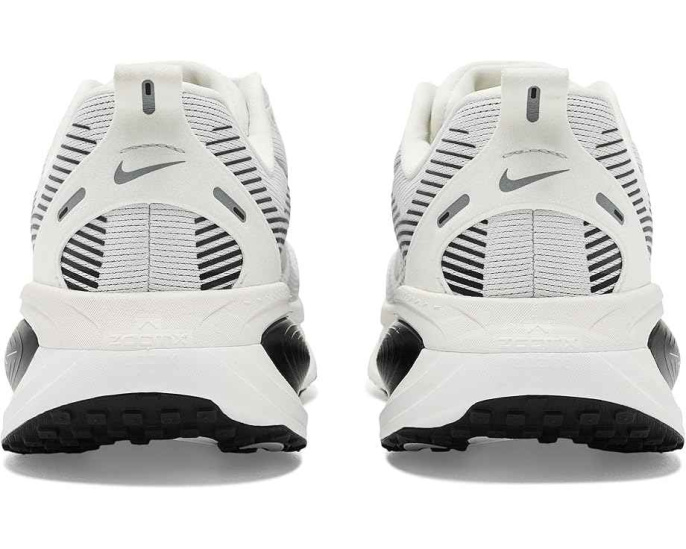 Кроссовки Nike Vomero 18 для бега по шоссе