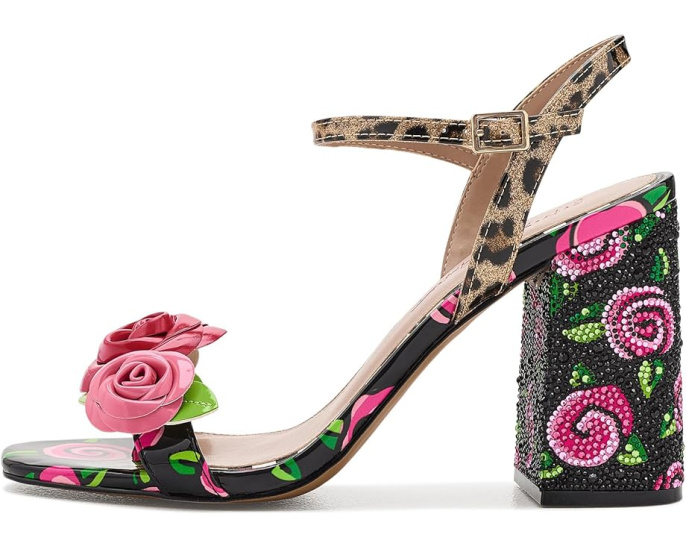 Туфли Krystle от Blue by Betsey Johnson с цветочным декором