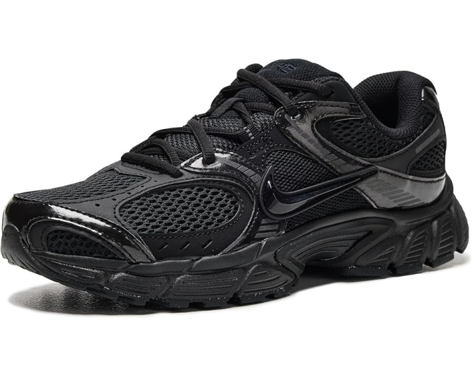 Кроссовки Nike V5 RNR с объемной пеной и ретро дизайном в стиле Y2K