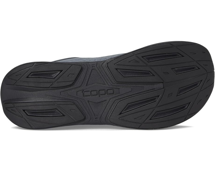 Водонепроницаемые кроссовки Topo Athletic Phantom 4 WP с мидсолем ZipFoam
