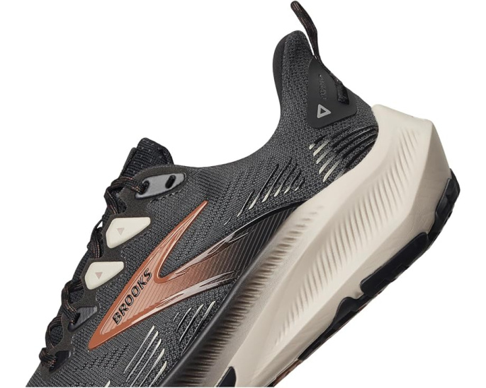 Беговые кроссовки Brooks Ghost Trail с амортизацией DNA Loft v3 для трейла