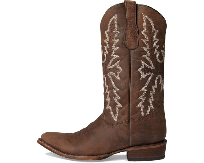 Сапоги L6196 с круглым носком и вышивкой от Corral Boots