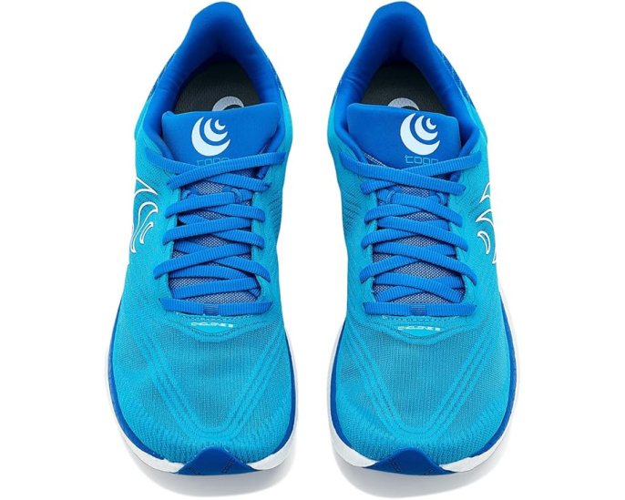 Легкие кроссовки Topo Athletic Cyclone 3 для быстрого бега