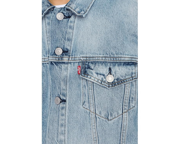Куртка Trucker от Levi's с классическим дизайном и накладными карманами