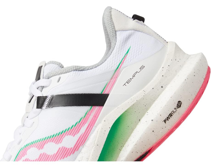 Кроссовки Saucony Tempus с технологией PWRRUN PB для энергии при беге