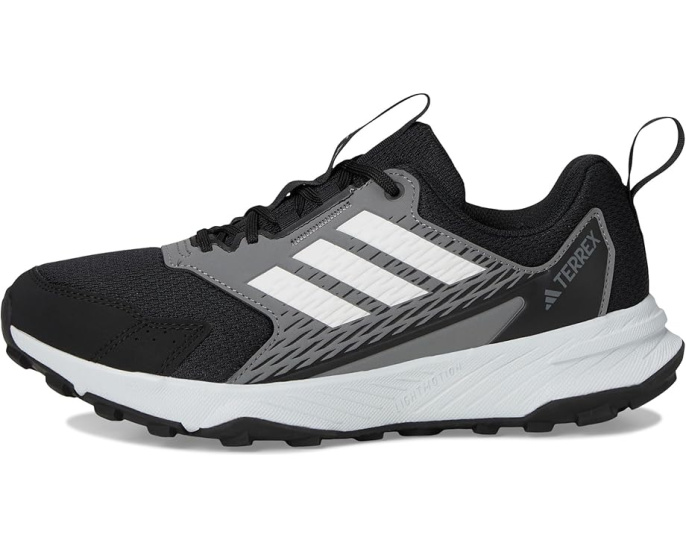 Трейловые кроссовки Adidas Terrex Tracefinder 2 для бега