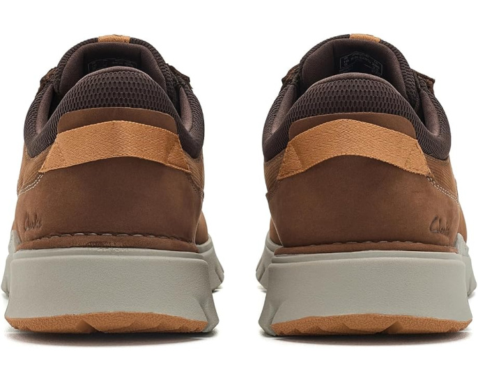 Кроссовки Clarks Step 365 Plain на шнуровке
