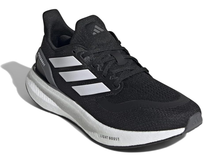 Беговые кроссовки Adidas Pureboost 5 с амортизацией BOOST и верхом из инженерной сетки